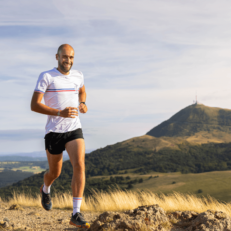 t-shirt running homme max seamless  Vêtements de sport techniques Macron